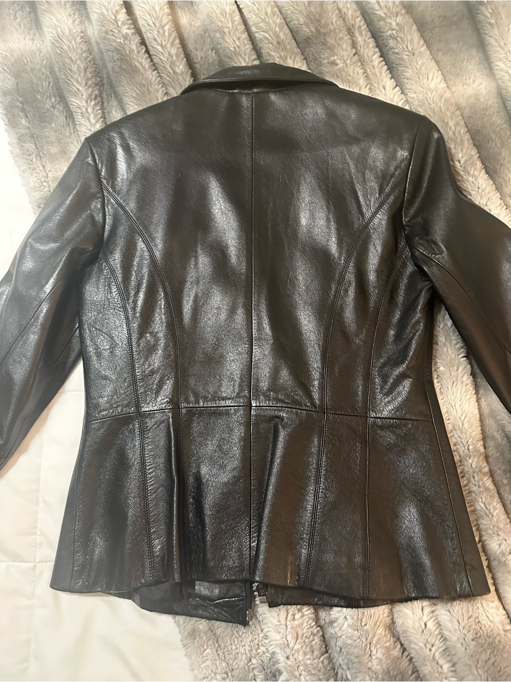 Maxima Black Leather Zip-Front Jacket for Women - Picture 3 of 4